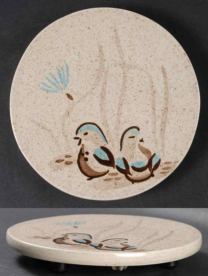 Bob White Trivet by Red Wing-1