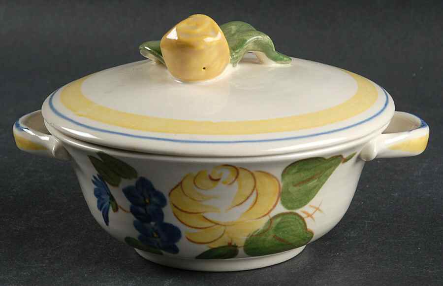 Brittany Cream Soup Bowl & Lid Set by Red Wing-1