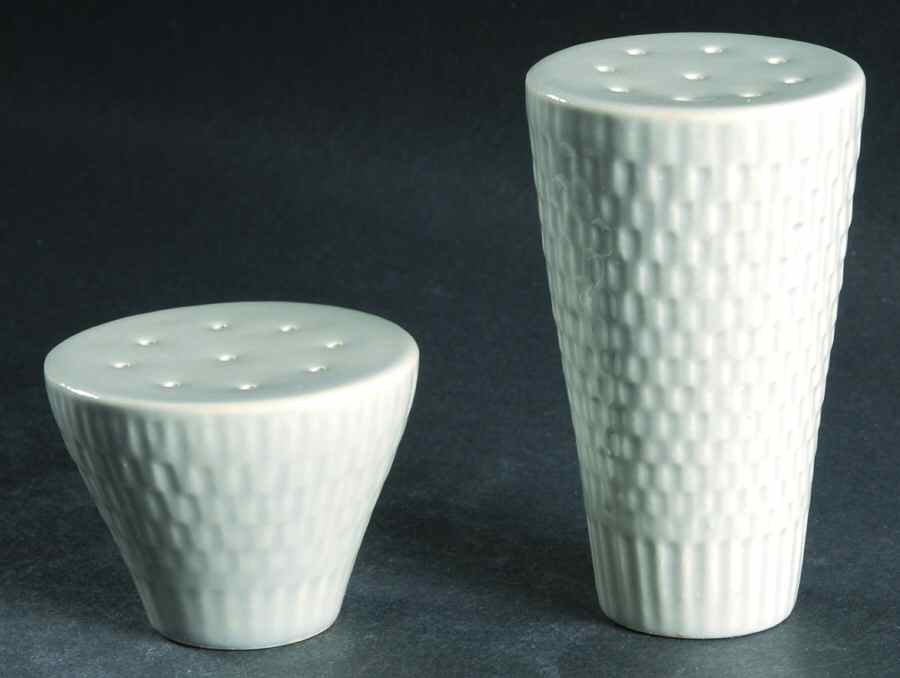 Country Garden Salt & Pepper Set by Red Wing-1