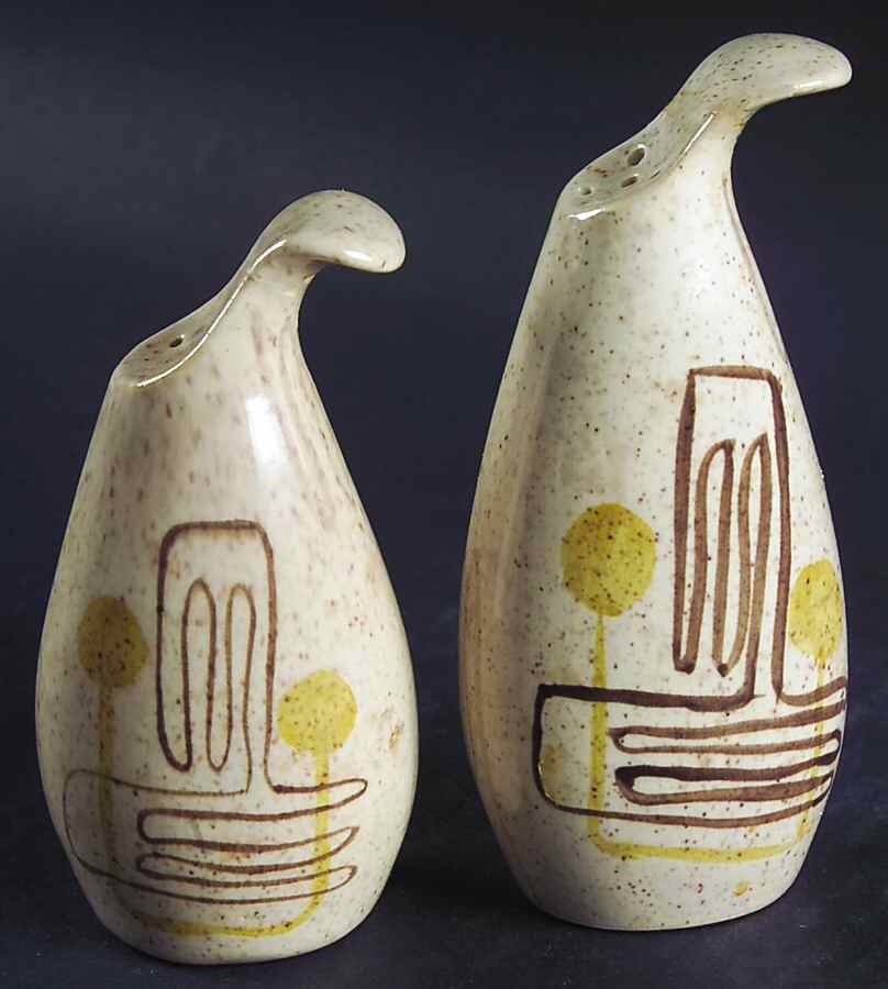 Crazy Rhythm Salt & Pepper Set by Red Wing-1