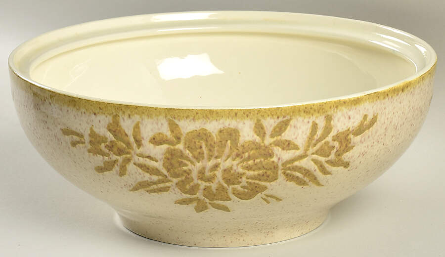 Damask Round Vegetable No Lid by Red Wing-1