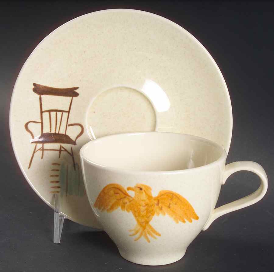 Hearthside Flat Cup & Saucer Set by Red Wing-1