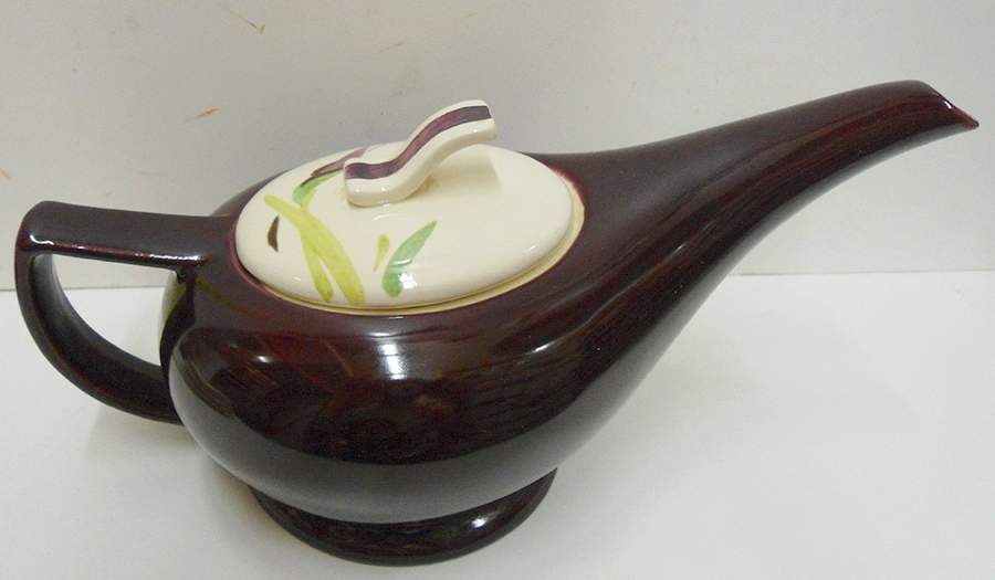 Iris Teapot & Lid by Red Wing-1