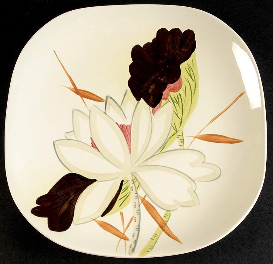 Lotus Bronze Dinner Plate by Red Wing-1