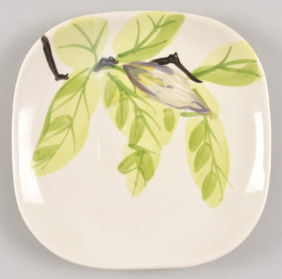 Magnolia Chartreuse Saucer for Cream Soup Bowl & Lid by Red Wing-1