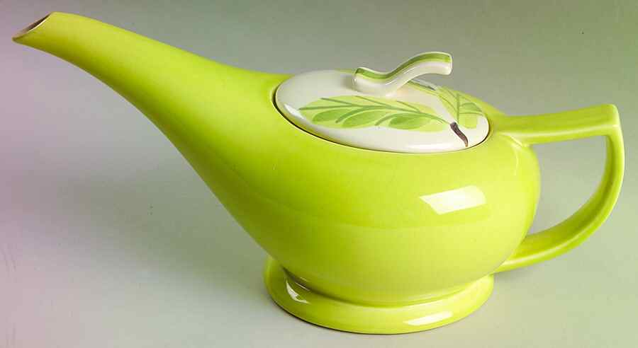 Magnolia Chartreuse Teapot & Lid by Red Wing-1