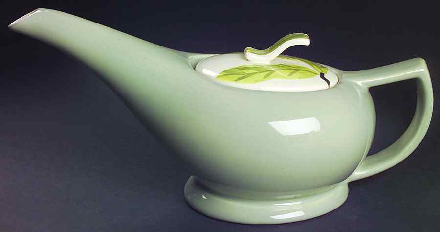 Magnolia Gray Teapot & Lid by Red Wing-1