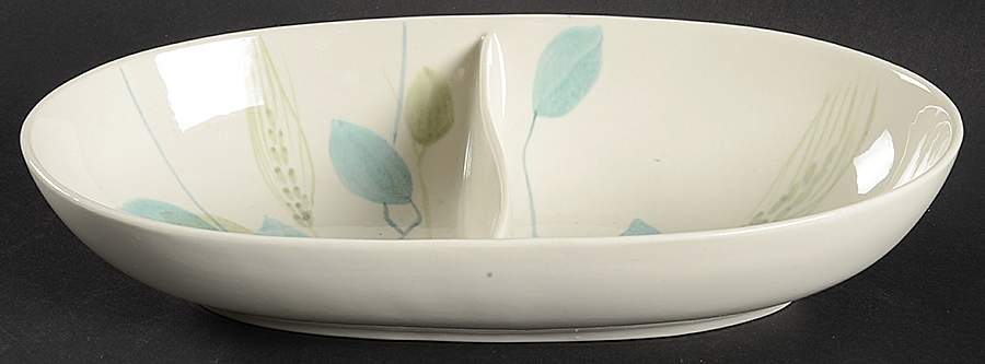 Merrileaf 11" Oval Divided Vegetable Bowl by Red Wing-1