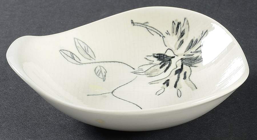 Midnight Rose Fruit/Dessert (Sauce) Bowl by Red Wing-1