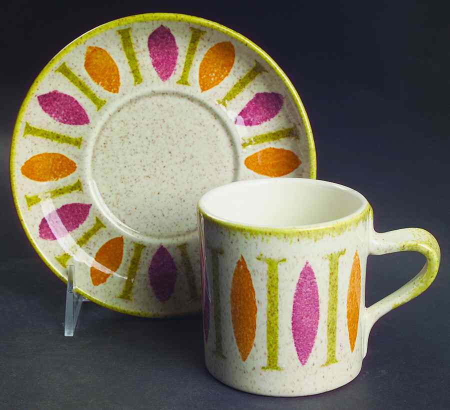 Pepe Flat Cup & Saucer Set by Red Wing-1
