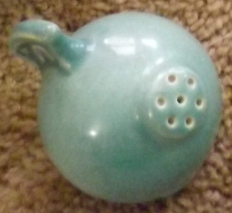 Plain Turquoise Pepper Shaker by Red Wing-1