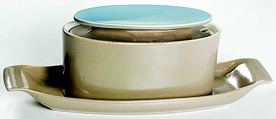 Pompeii Gravy Boat w/Attached Underplate & Lid by Red Wing-1