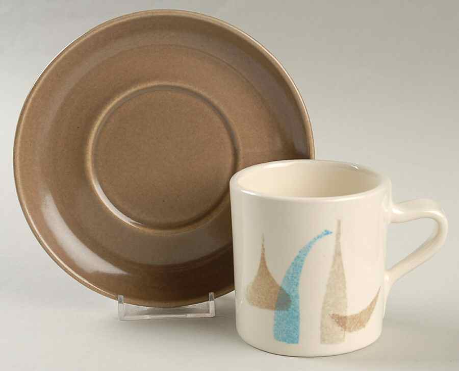 Pompeii Flat Cup & Saucer Set by Red Wing-1