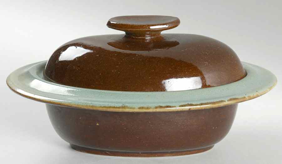 Provincial Oomph Individual Casserole & Lid by Red Wing-1