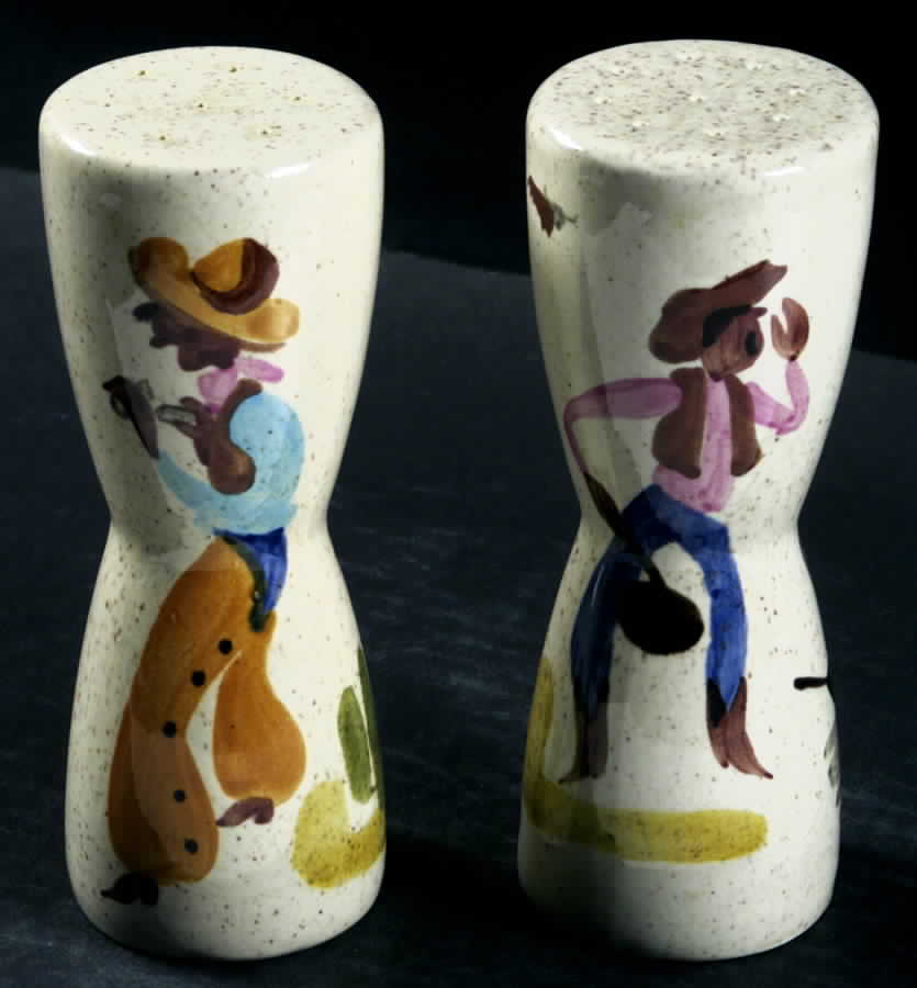 Round Up Oversized Salt & Pepper Set by Red Wing-1