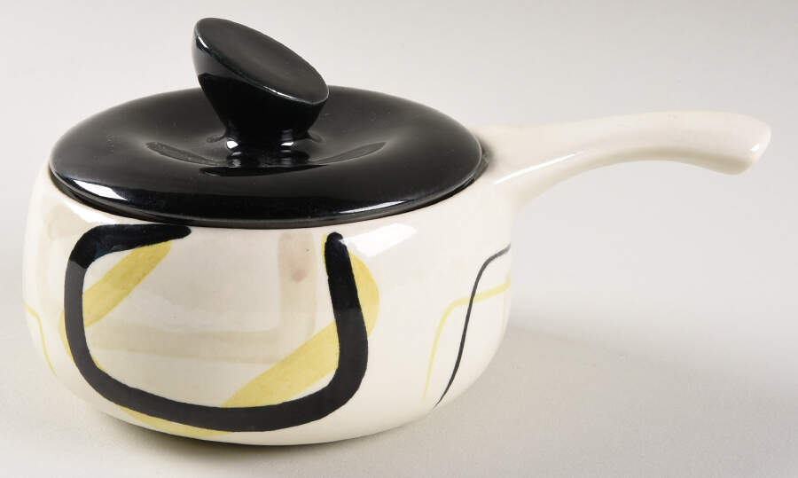 Smart Set Handled Marmite & Lid by Red Wing-1