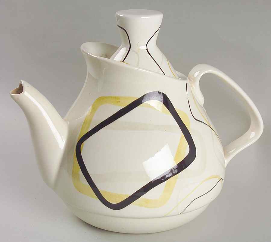 Smart Set Teapot & Lid by Red Wing-1