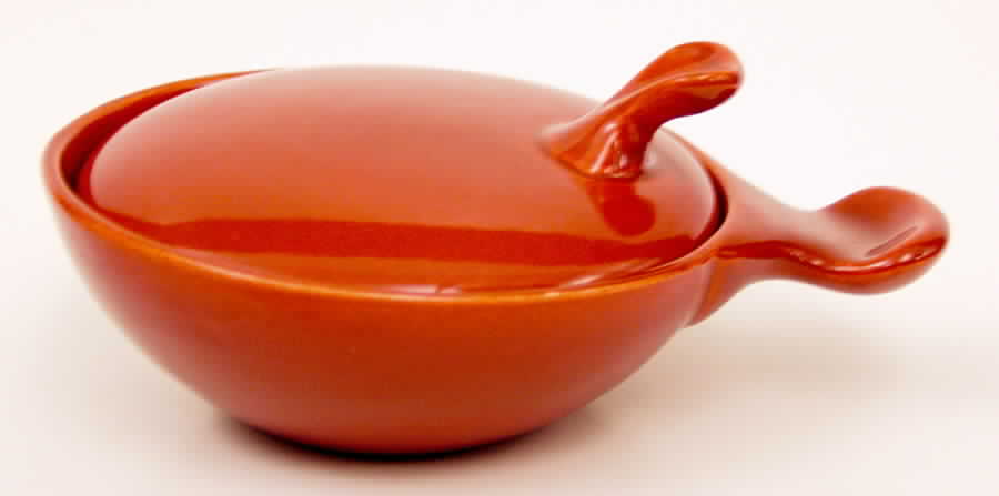 Town and Country Rust Handled Marmite & Lid by Red Wing-1
