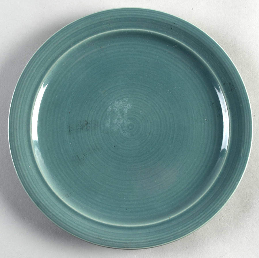 Village Green Salad Plate by Red Wing-1