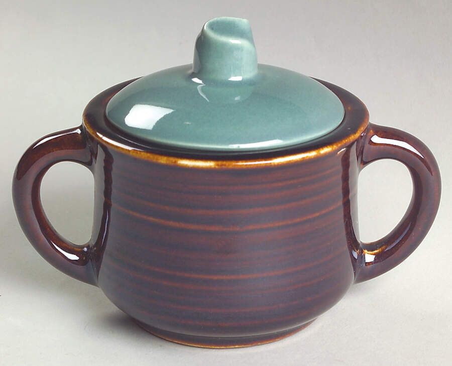 Village Green Sugar Bowl & Lid by Red Wing-1