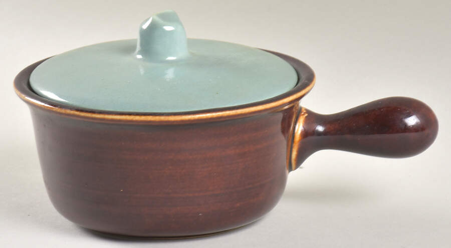 Village Green Handled Marmite & Lid by Red Wing-1