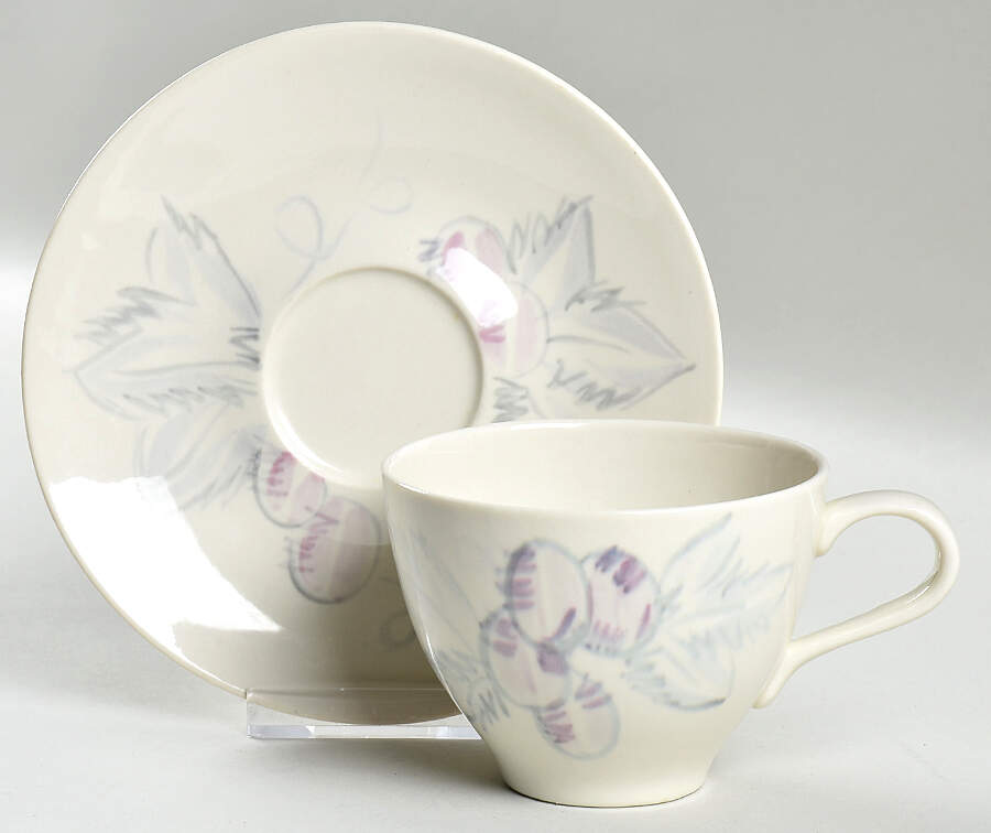 Vintage Flat Cup & Saucer Set by Red Wing-1
