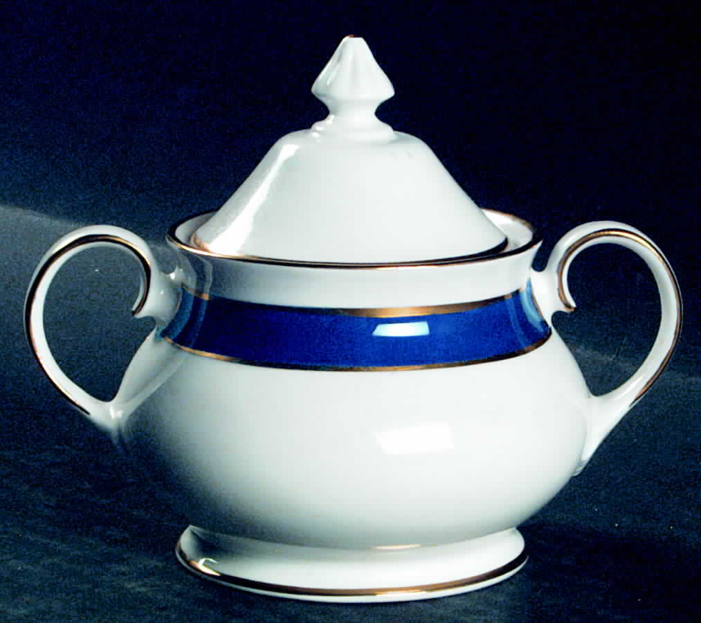 Blue Nile Sugar Bowl & Lid by Royal Grafton-1