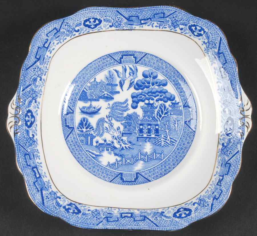 Blue Willow Square Handled Cake Plate by Royal Grafton-1