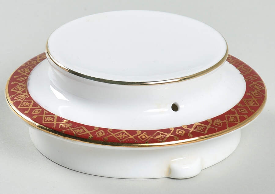 Majestic Maroon Lid for Coffee Pot by Royal Grafton-1