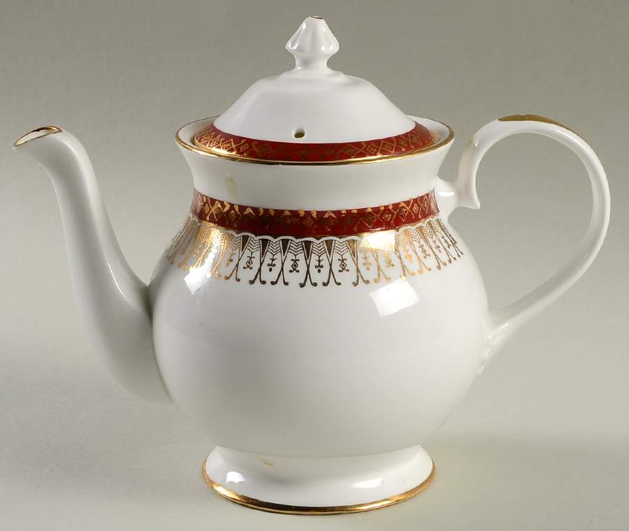 Majestic Maroon Mini Teapot & Lid by Royal Grafton-1