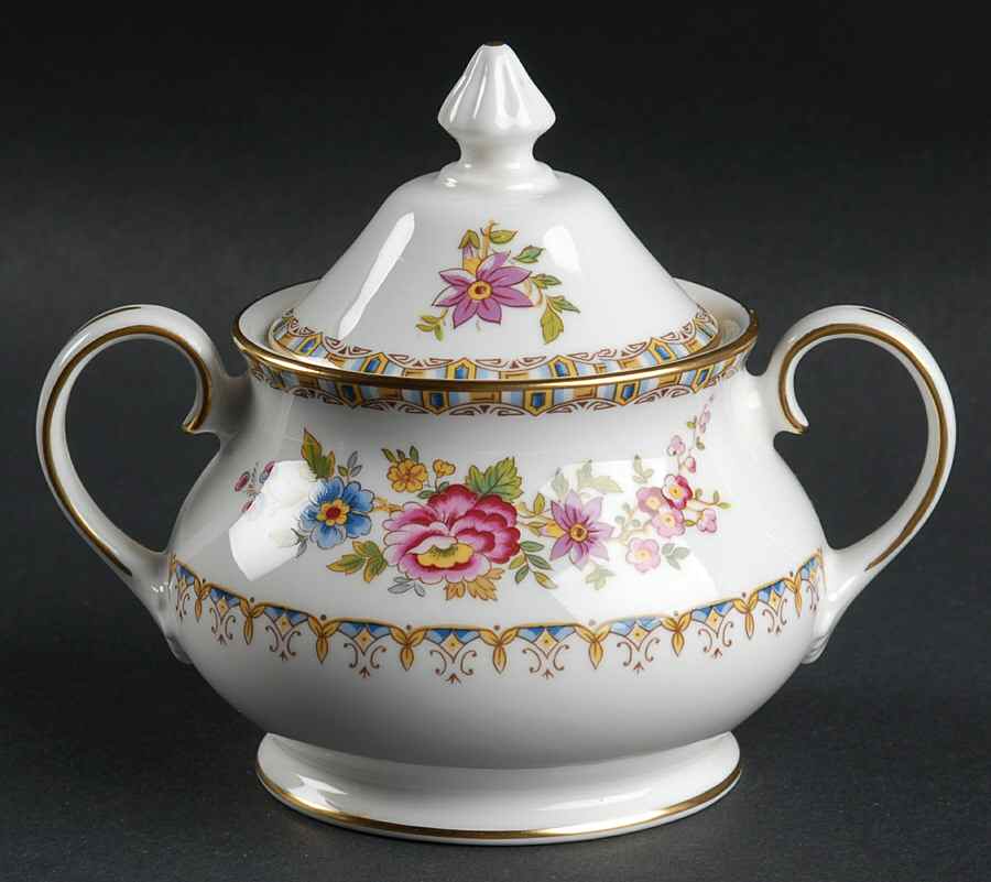 Malvern (Smooth) Sugar Bowl & Lid by Royal Grafton-1