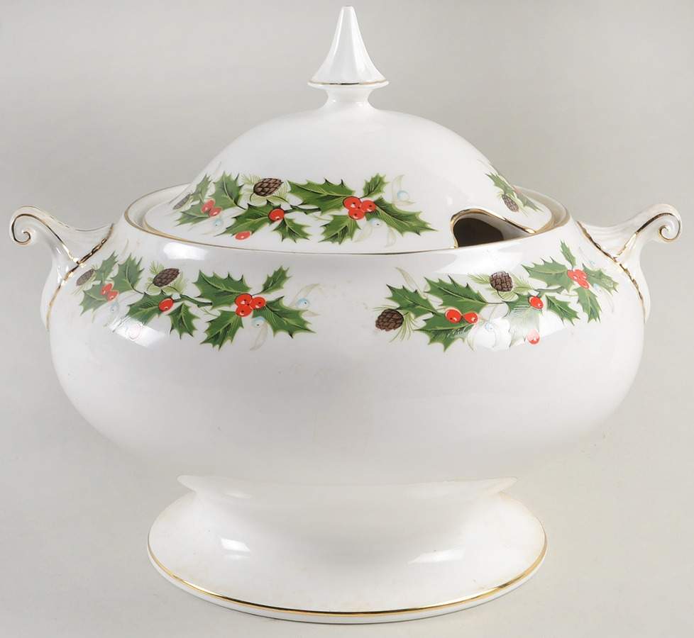 Noel (Holly Backstamp, Smooth) Tureen &  Lid by Royal Grafton-1