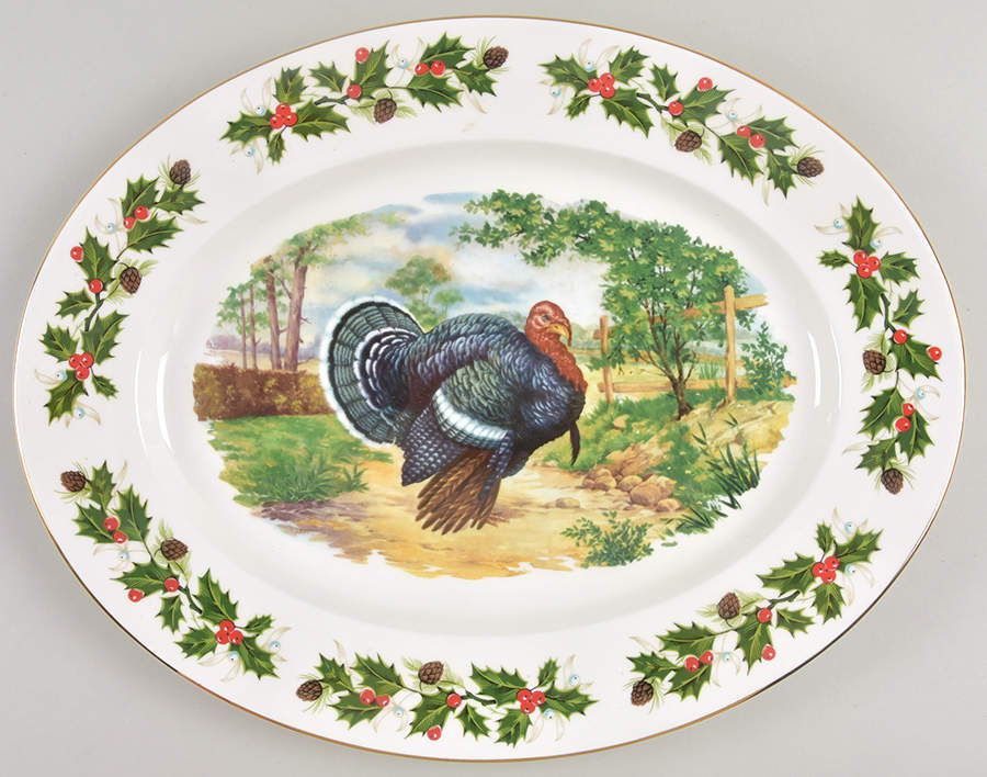 Noel (Holly Backstamp, Smooth) 15" Oval Serving Platter by Royal Grafton-1