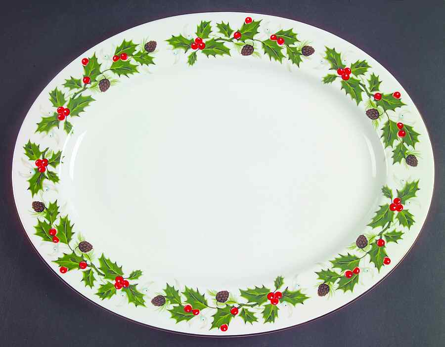Noel (Holly Backstamp, Smooth) 13" Oval Serving Platter by Royal Grafton-1