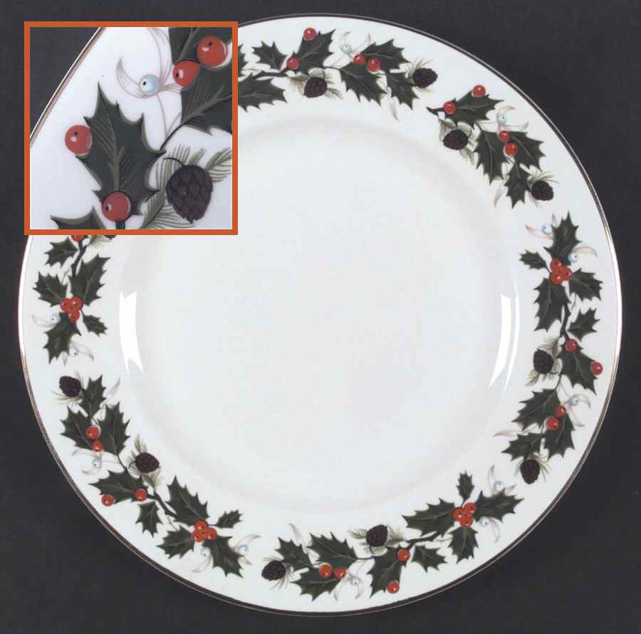 Noel (Holly Backstamp, Smooth) Dinner Plate by Royal Grafton-1