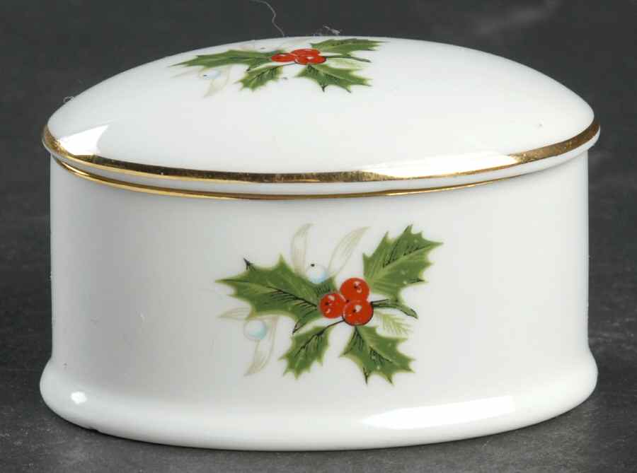 Noel (Holly Backstamp, Smooth) Trinket Box & Lid by Royal Grafton-1
