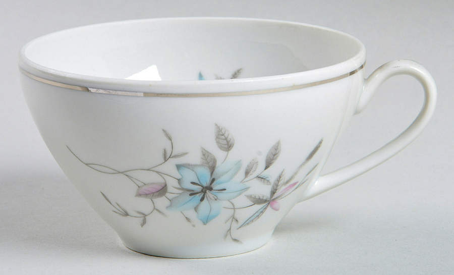 Fantasy (Smooth Edge) Flat Cup by Royal Heiden-1
