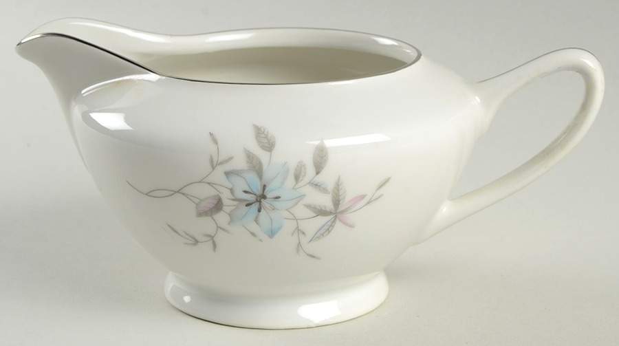 Fantasy (Smooth Edge) Creamer by Royal Heiden-1