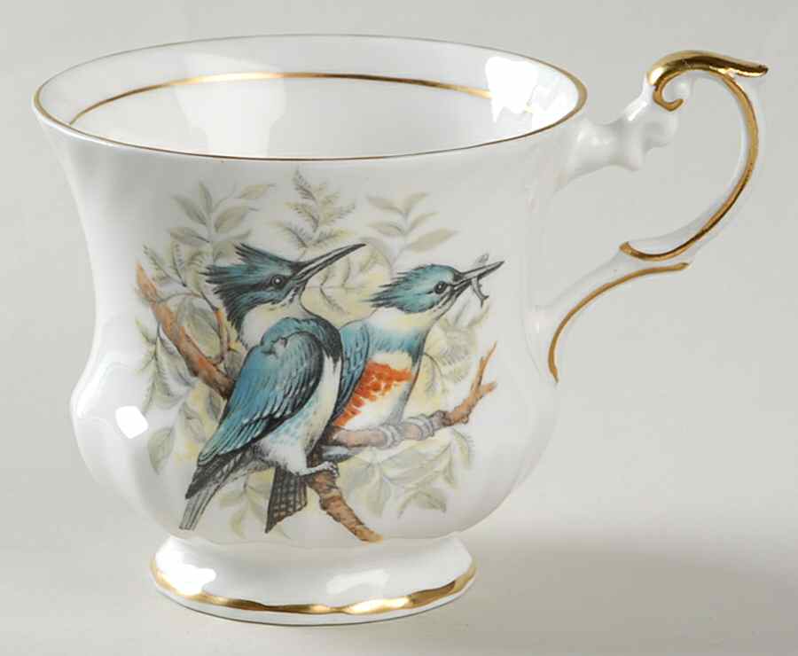 Birds of America Footed Cup by Rosina-Queens-1