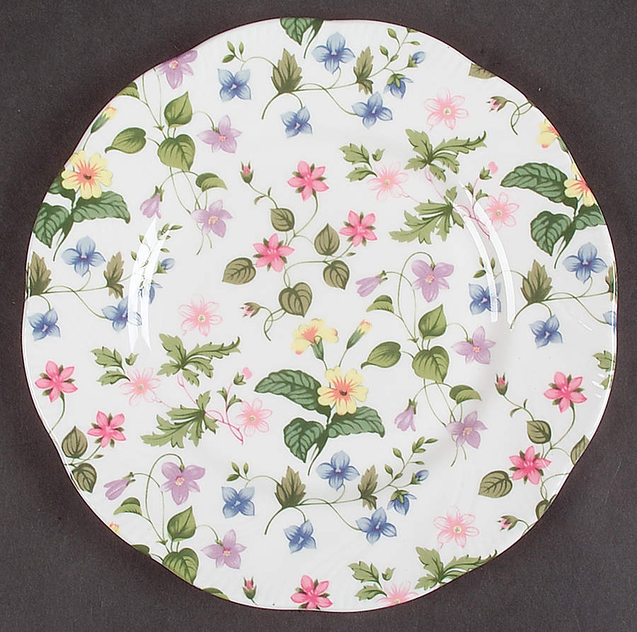Country Meadow Salad/Dessert Plate by Rosina-Queens-1