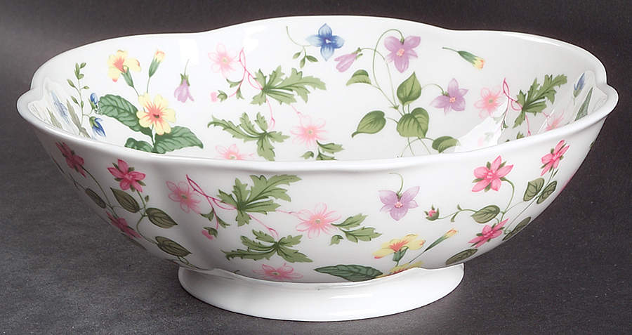 Country Meadow 8" Salad Serving Bowl by Rosina-Queens-1