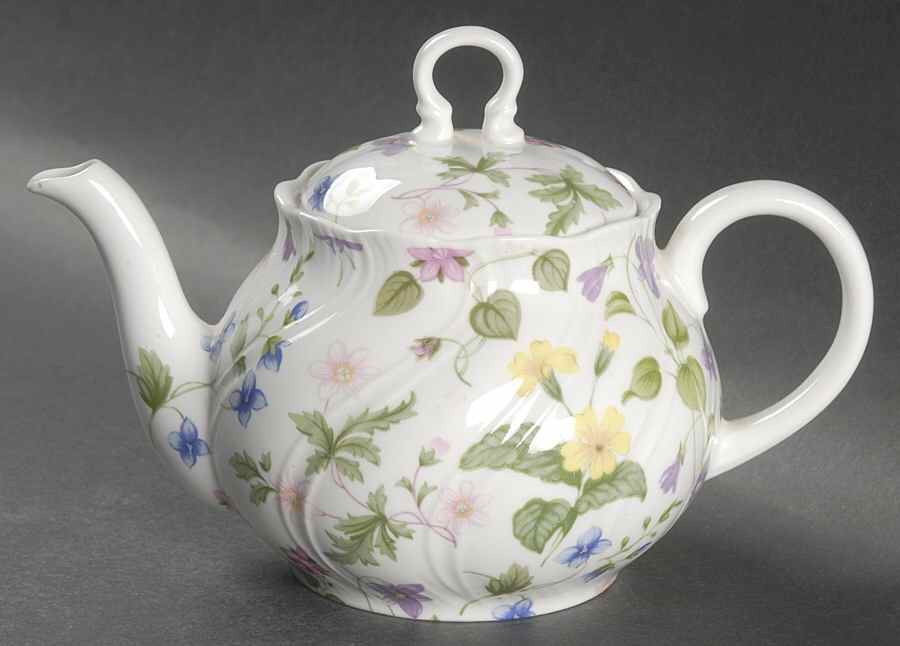 Country Meadow Mini Teapot & Lid by Rosina-Queens-1