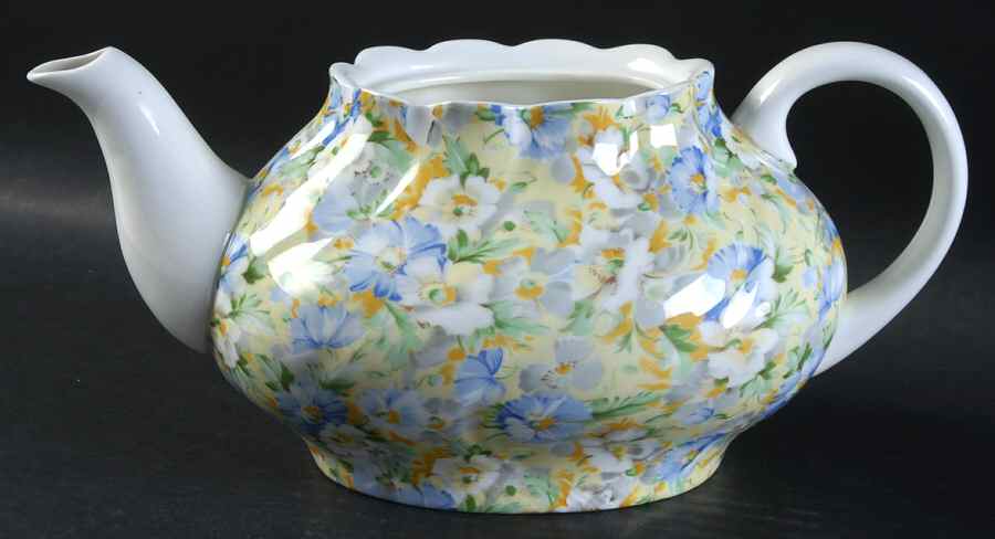 English Chintz Teapot No Lid by Rosina-Queens-1