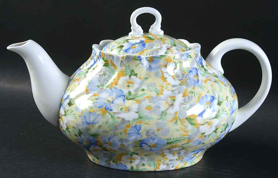 English Chintz Teapot & Lid by Rosina-Queens-1