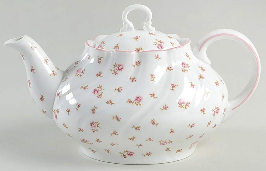 Fleur Teapot & Lid by Rosina-Queens-1