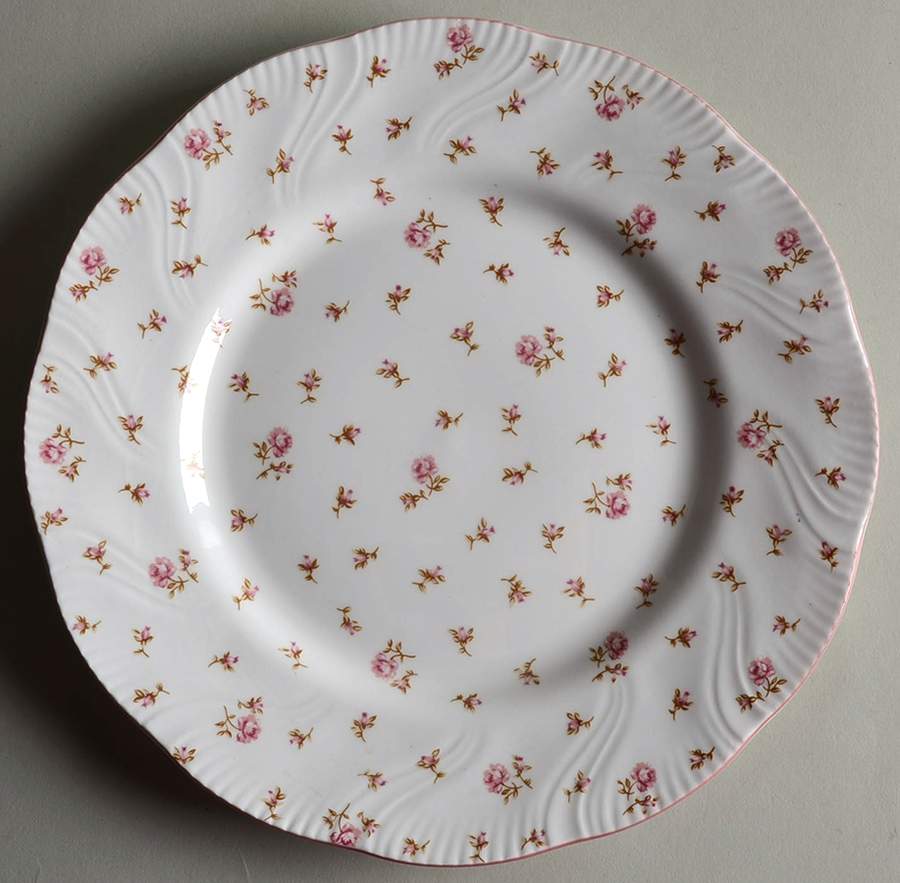 Fleur Salad Plate by Rosina-Queens-1