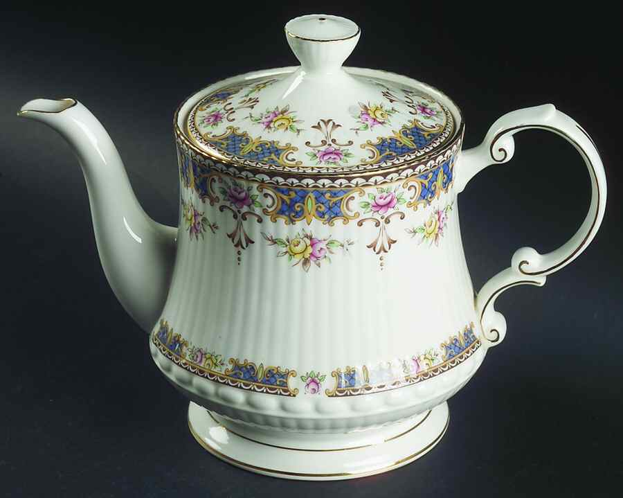 Kenilworth (Blue Panels) Teapot & Lid by Rosina-Queens-1