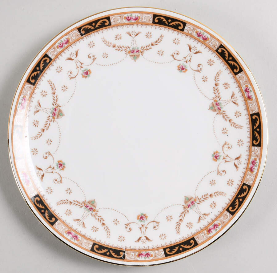 Olde England Cake Plate by Rosina-Queens-1