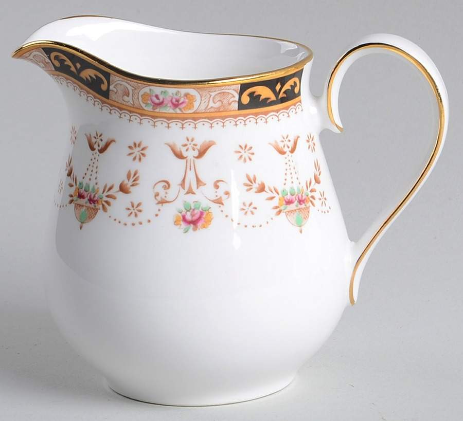 Olde England Creamer by Rosina-Queens-1