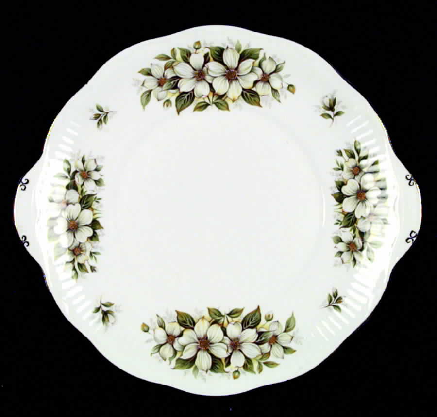 RIA4 Handled Cake Plate by Rosina-Queens-1